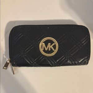 Michael Kors Black and Gold Wallet